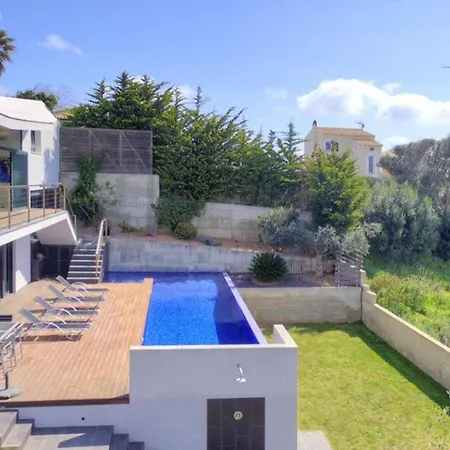 Villa Villa With 3 Bedrooms In Cala Llonga With Private Pool Enclosed Garden And Wifi 3 Km From The Beach Mahón